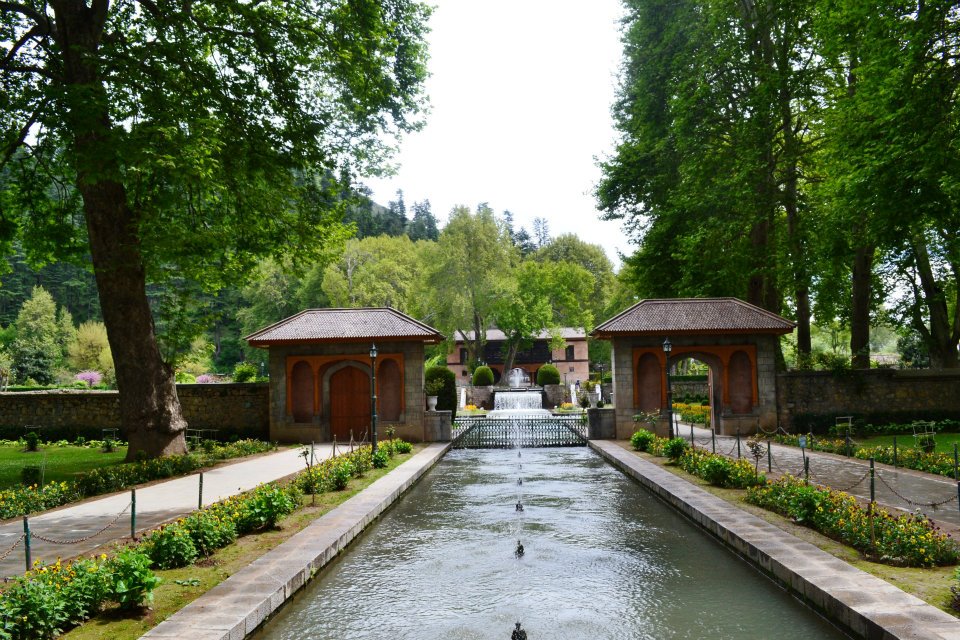 Achabal Gardens photograph
